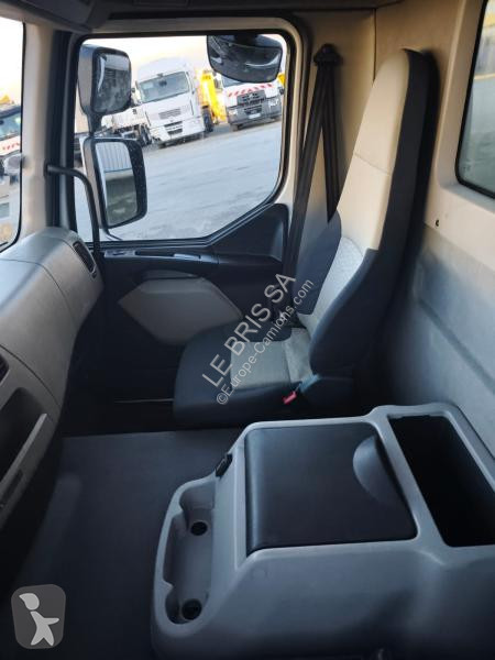 قطع غيار الآليات الثقيلة Renault  premium 270...