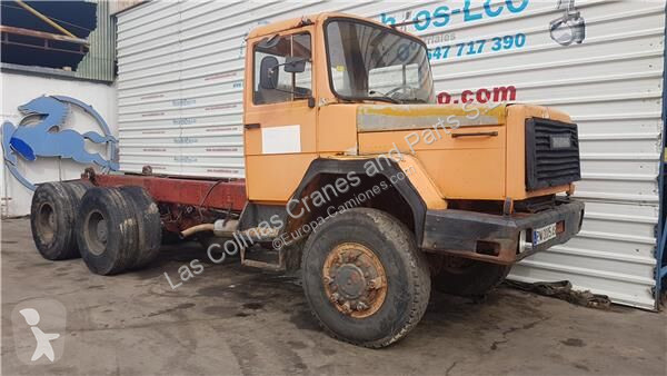 قطع غيار الآليات الثقيلة Iveco Boîte de...