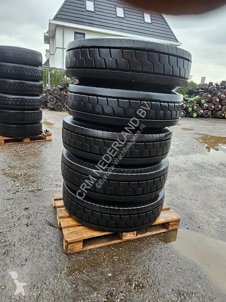 قطع غيار الآليات الثقيلة Michelin terminal...