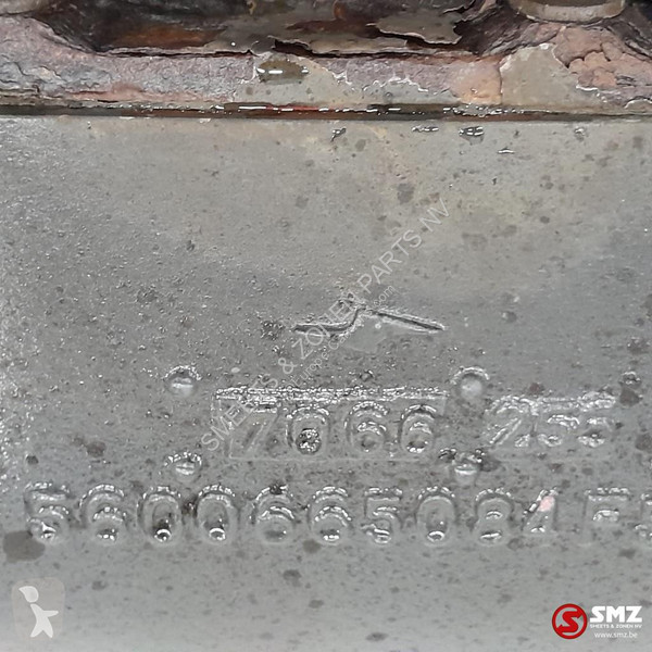 قطع غيار الآليات الثقيلة Renault Occ aandrijfas...