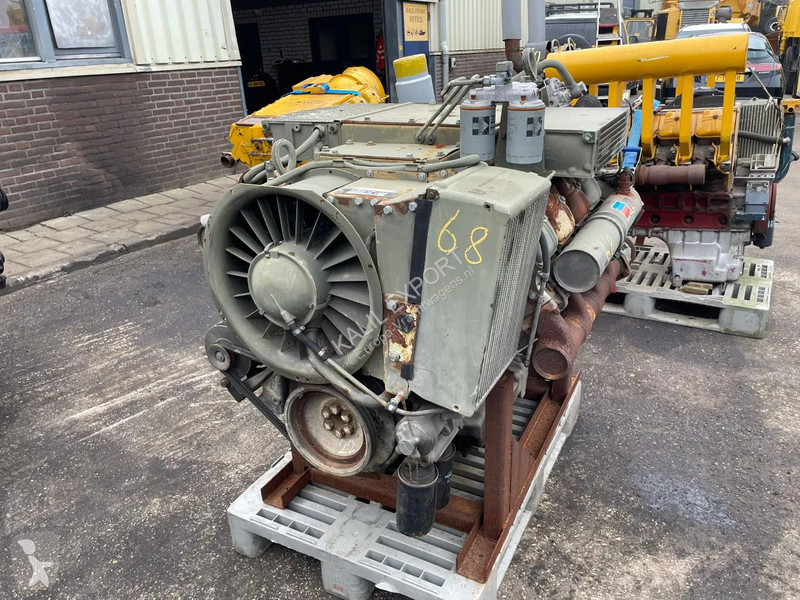 Náhradní díly pro kamiony Deutz V8 Engine...