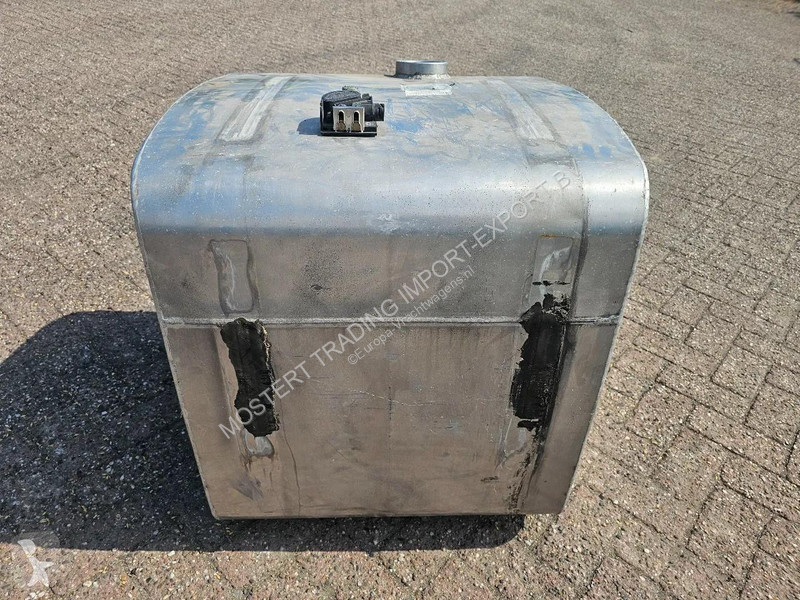 قطع غيار الآليات الثقيلة MAN Mercedes Actros...