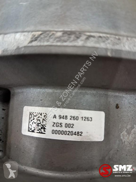 قطع غيار الآليات الثقيلة Mercedes...