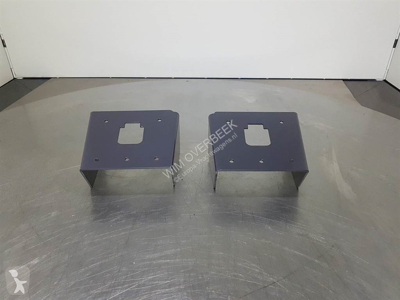 قطع غيار الآليات الثقيلة Ahlmann 4102467A