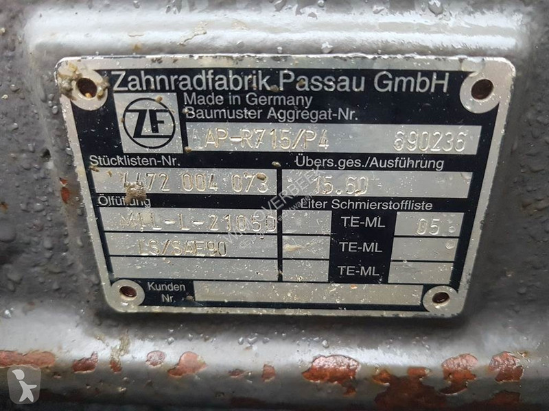 قطع غيار الآليات الثقيلة Volvo L25B-ZF...