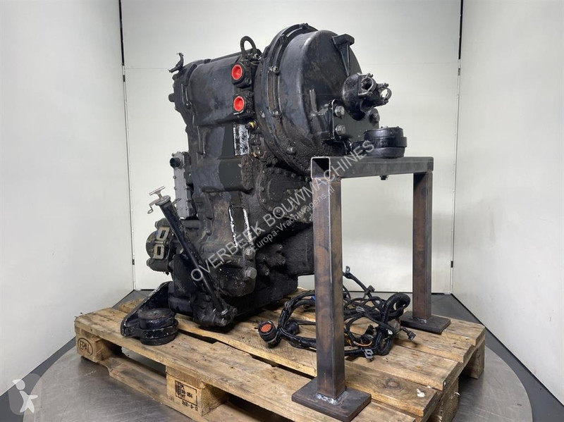 Запчасти для грузовика New Holland W110C-ZF...