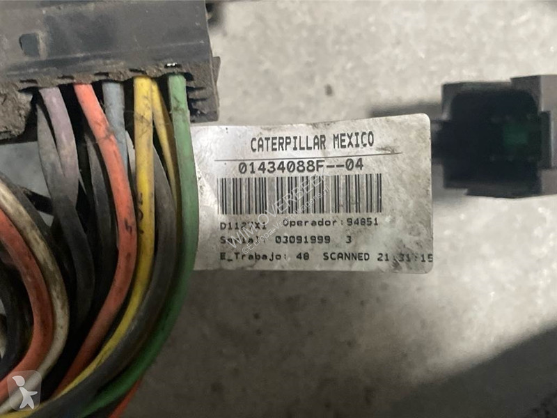 قطع غيار الآليات الثقيلة Caterpillar...