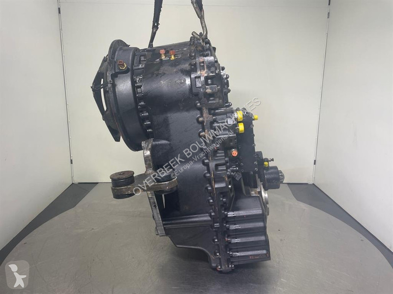 قطع غيار الآليات الثقيلة O&K L25.5-ZF...