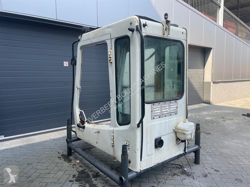 قطع غيار الآليات الثقيلة Liebherr...