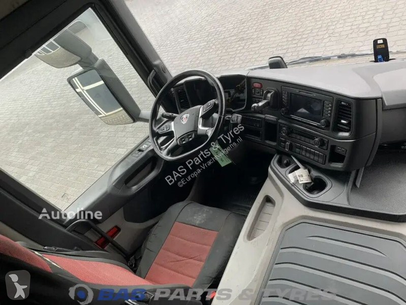 قطع غيار الآليات الثقيلة Scania