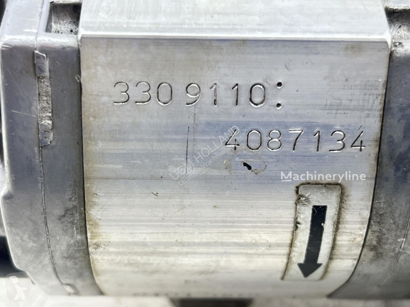 قطع غيار الآليات الثقيلة  Electrohydraulic pump...