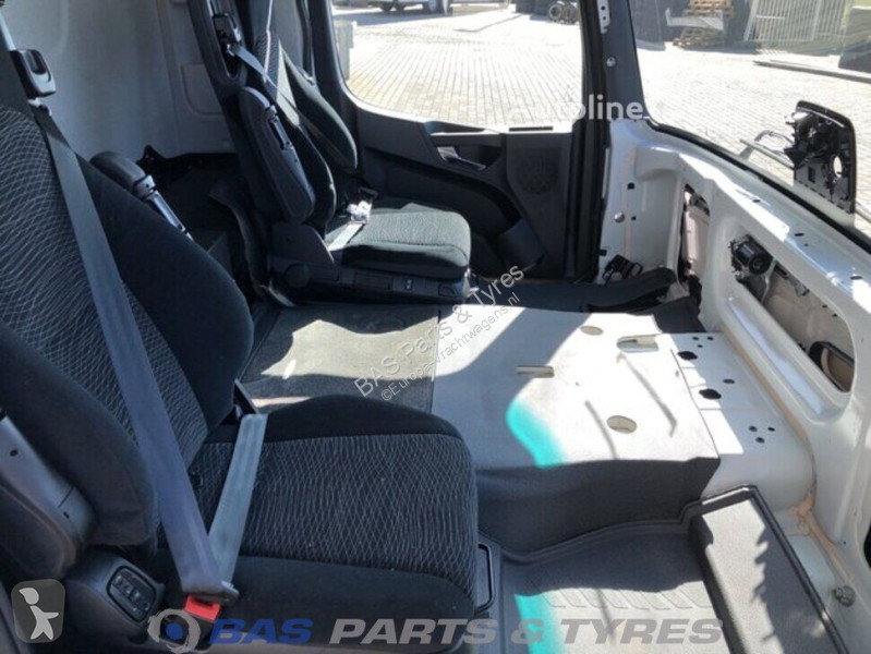 قطع غيار الآليات الثقيلة Mercedes