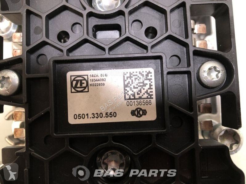 قطع غيار الآليات الثقيلة DAF Valve block
