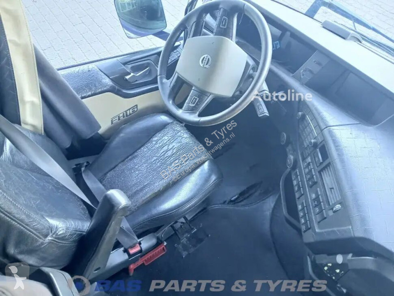 قطع غيار الآليات الثقيلة Volvo