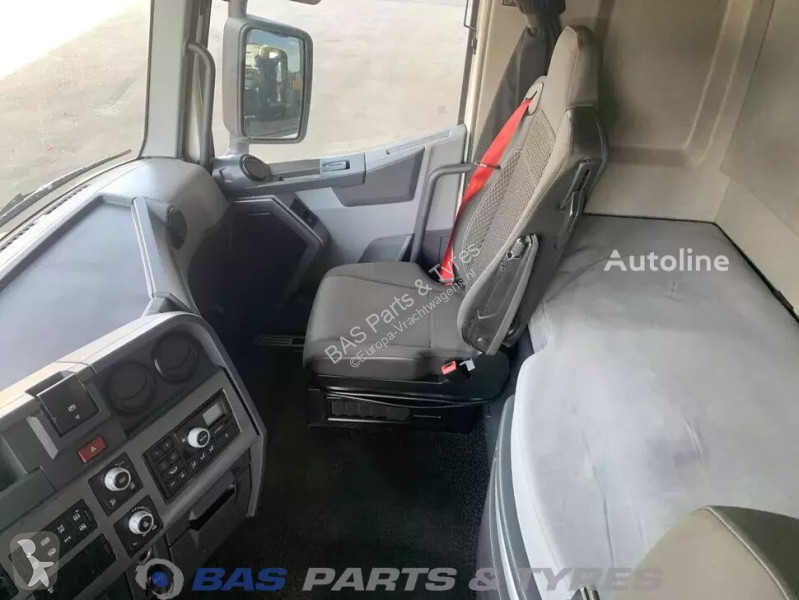 قطع غيار الآليات الثقيلة Renault T-Serie High...