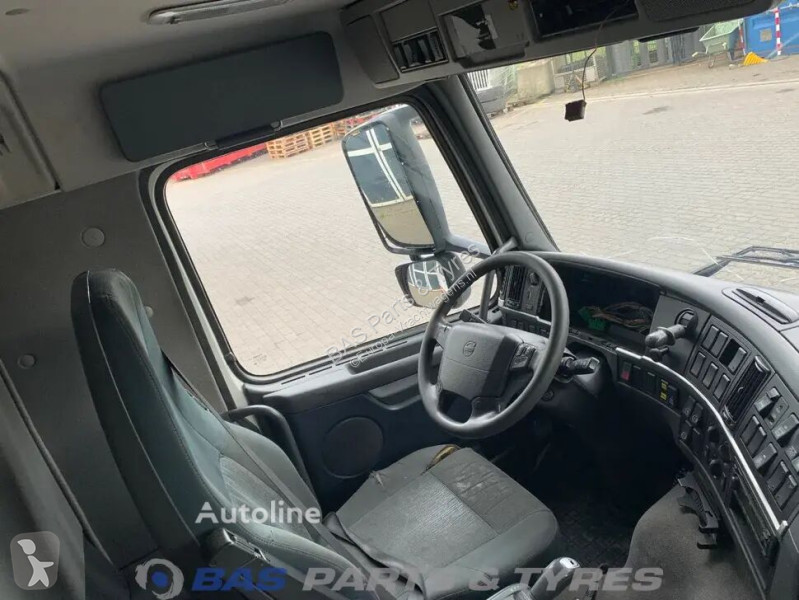 قطع غيار الآليات الثقيلة Volvo