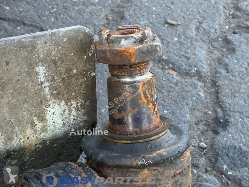 قطع غيار الآليات الثقيلة Scania Steering cylinder
