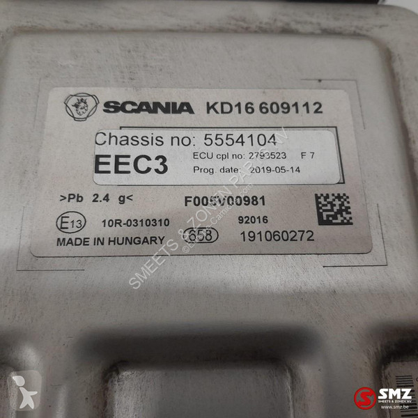 قطع غيار الآليات الثقيلة Scania Occ ECU EEC3...