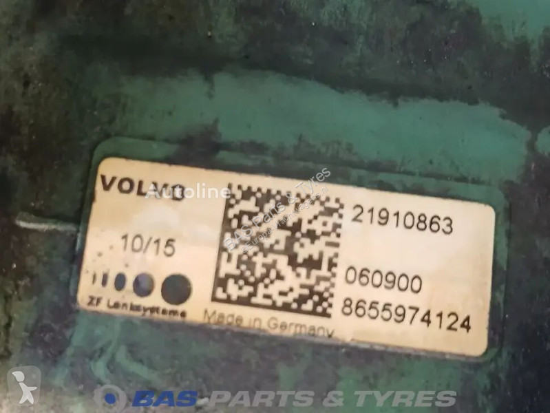 Pezzi di ricambio per mezzi pesanti Volvo...