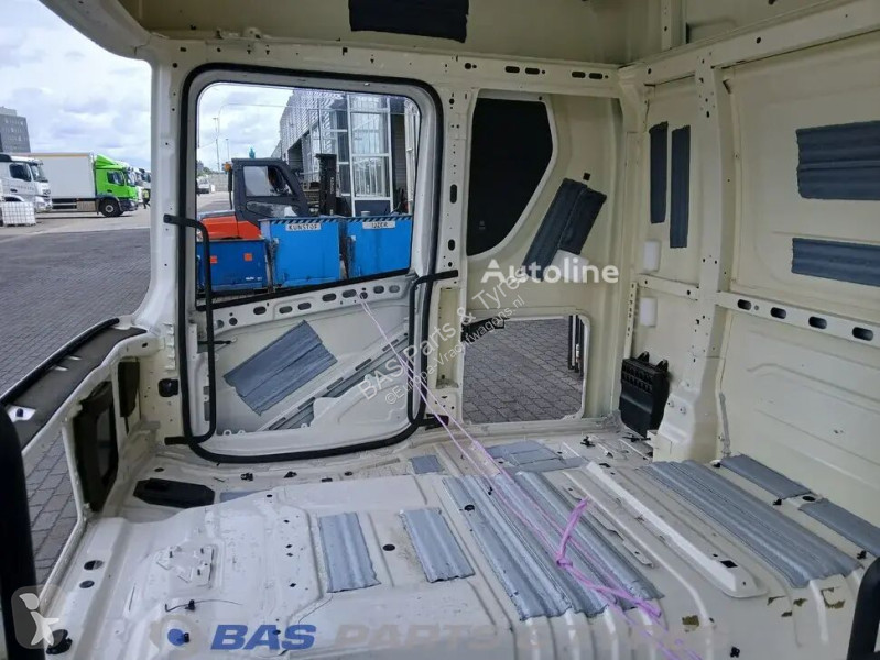 قطع غيار الآليات الثقيلة Scania