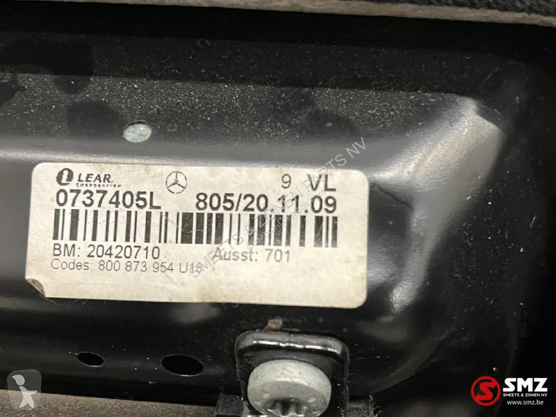 Vrachtwagenonderdelen Mercedes Occ stoel W204L...
