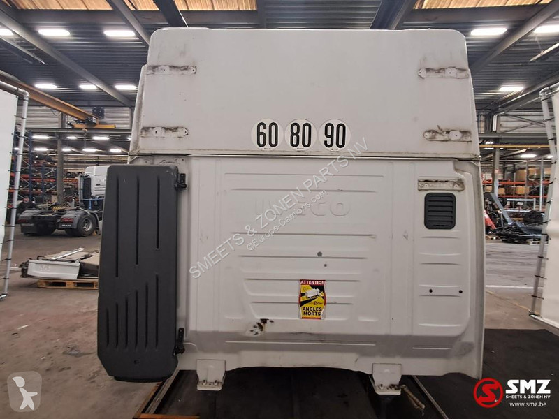 قطع غيار الآليات الثقيلة Iveco Occ Cabine Iveco