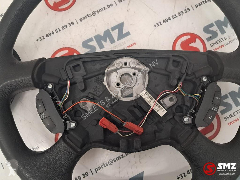 قطع غيار الآليات الثقيلة Renault Occ stuurwiel...