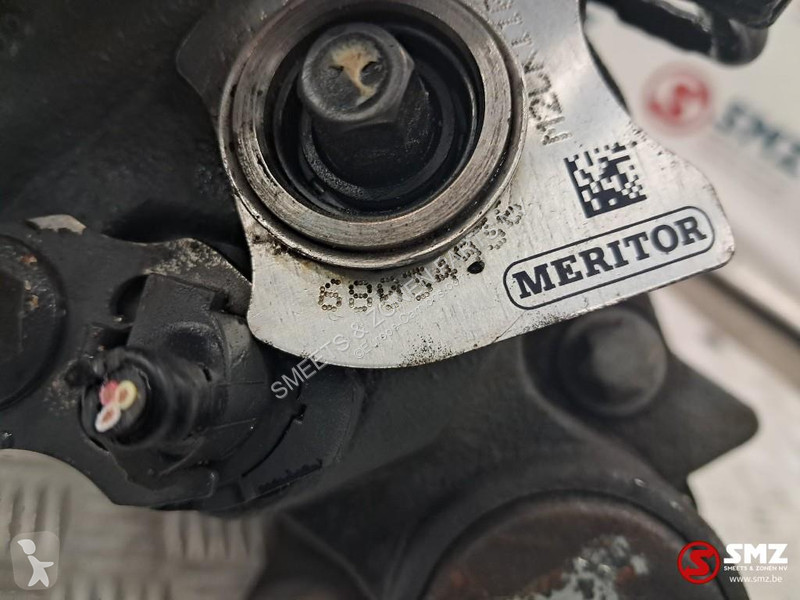 قطع غيار الآليات الثقيلة Renault Occ remklauw...