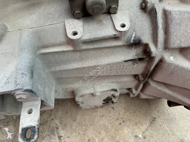 قطع غيار الآليات الثقيلة Iveco