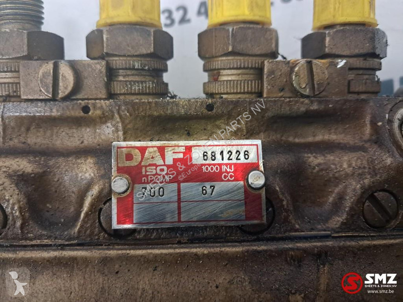 قطع غيار الآليات الثقيلة DAF Occ injectiepomp...