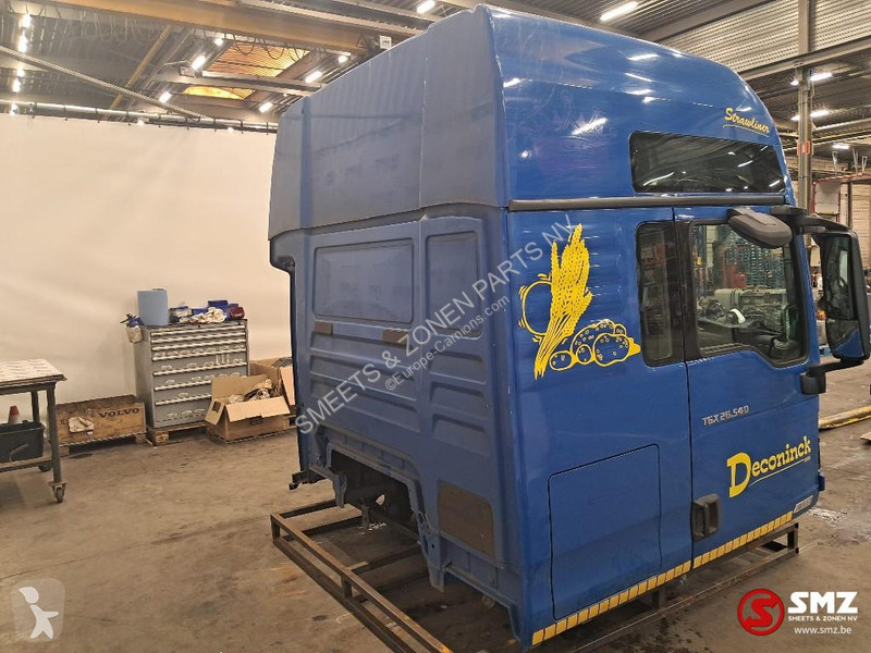 قطع غيار الآليات الثقيلة MAN Occ Cabine MAN  F99L