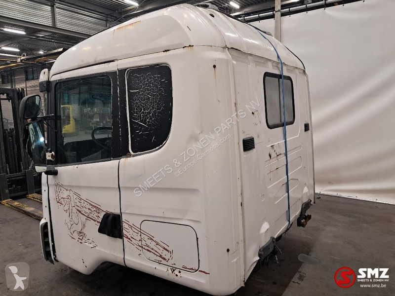 قطع غيار الآليات الثقيلة Scania Occ Cabine...