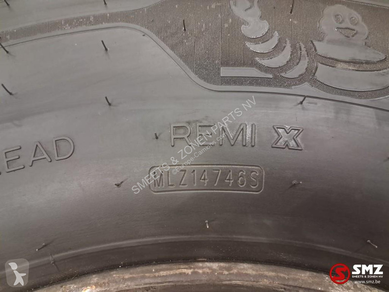 قطع غيار الآليات الثقيلة Michelin Occ...