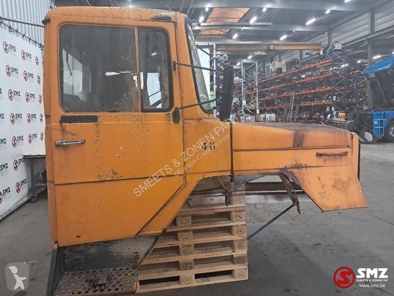 قطع غيار الآليات الثقيلة Iveco Occ Cabine Iveco...