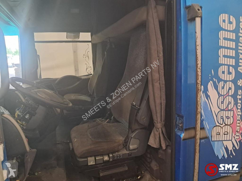 قطع غيار الآليات الثقيلة Renault Occ Cabine...