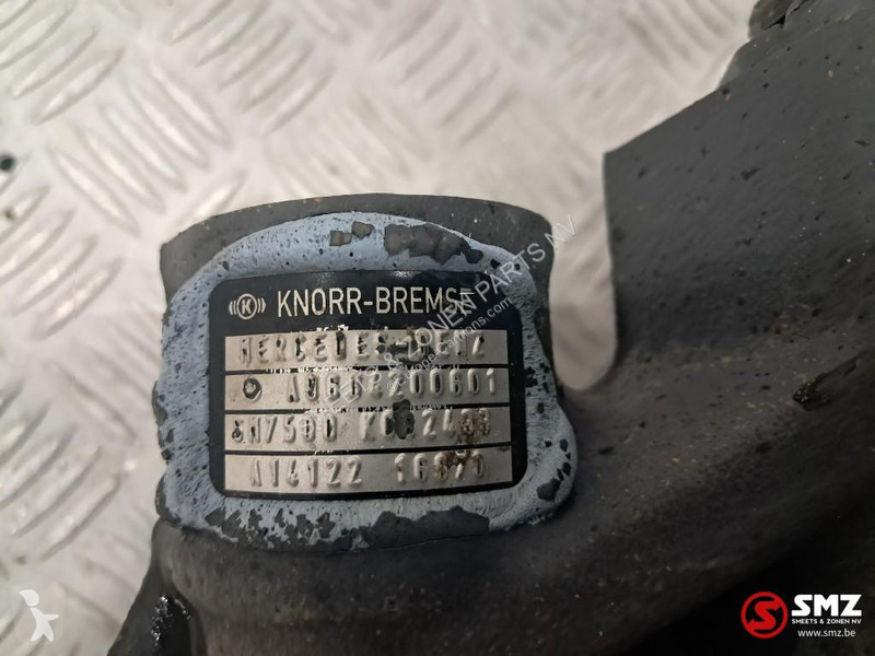 قطع غيار الآليات الثقيلة Mercedes Occ remklauw...