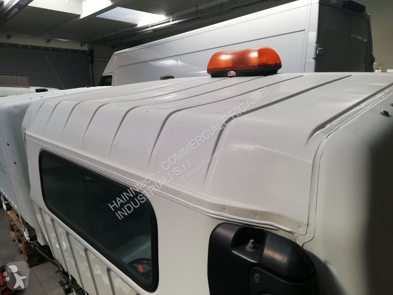قطع غيار الآليات الثقيلة Mitsubishi Fuso CANTER...