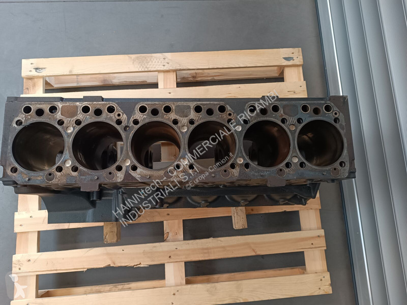 قطع غيار الآليات الثقيلة MAN TGM