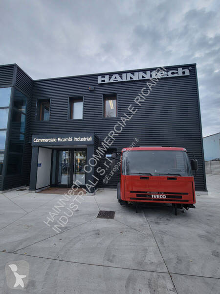 Pezzi di ricambio per mezzi pesanti Iveco...