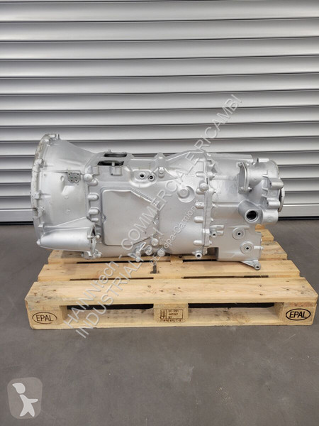 قطع غيار الآليات الثقيلة Volvo VT2814B