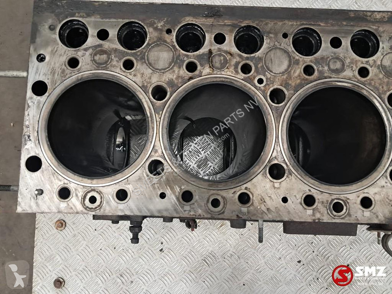 قطع غيار الآليات الثقيلة Renault Occ motorblok...