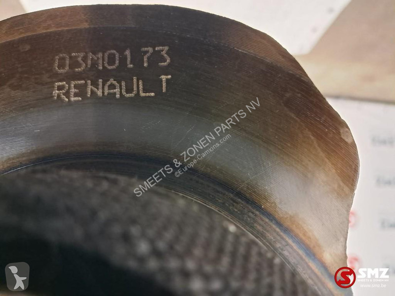 قطع غيار الآليات الثقيلة Renault Occ krukas...