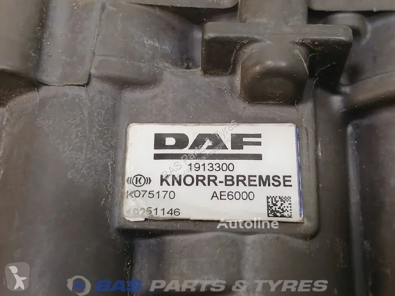 Pièces poids lourds DAF Air dryer