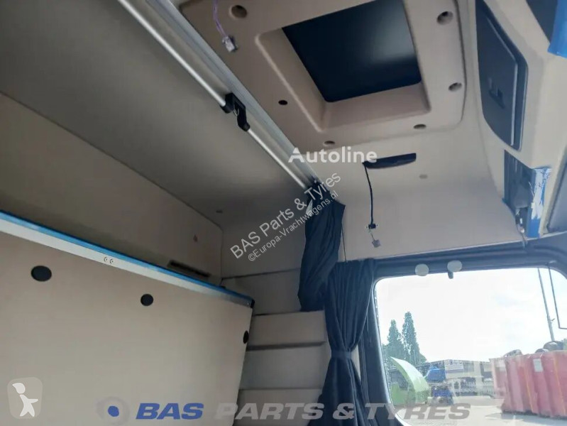 قطع غيار الآليات الثقيلة Mercedes