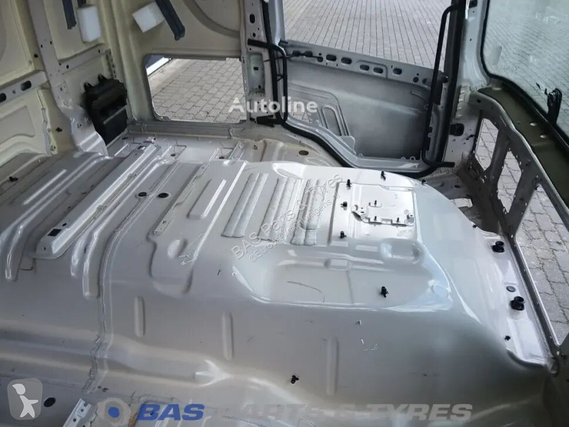 قطع غيار الآليات الثقيلة Scania