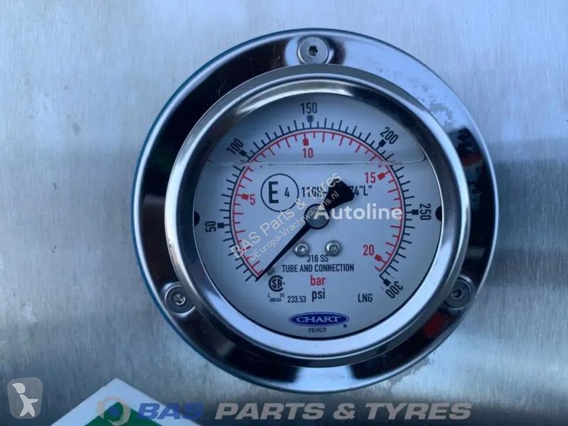 قطع غيار الآليات الثقيلة Scania LNG tank 352 Liter