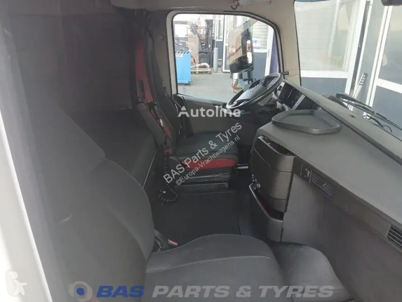 قطع غيار الآليات الثقيلة Volvo