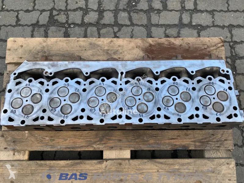 قطع غيار الآليات الثقيلة DAF Cylinderhead MX13...