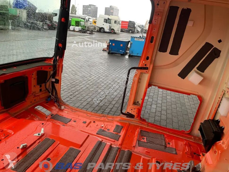 قطع غيار الآليات الثقيلة Scania