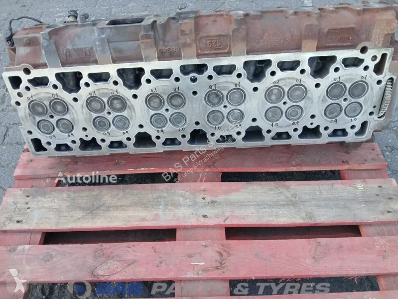 قطع غيار الآليات الثقيلة DAF Cylinderhead MX11...